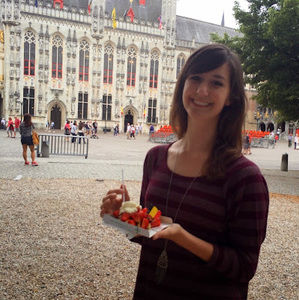 Meet your Posher, Dana